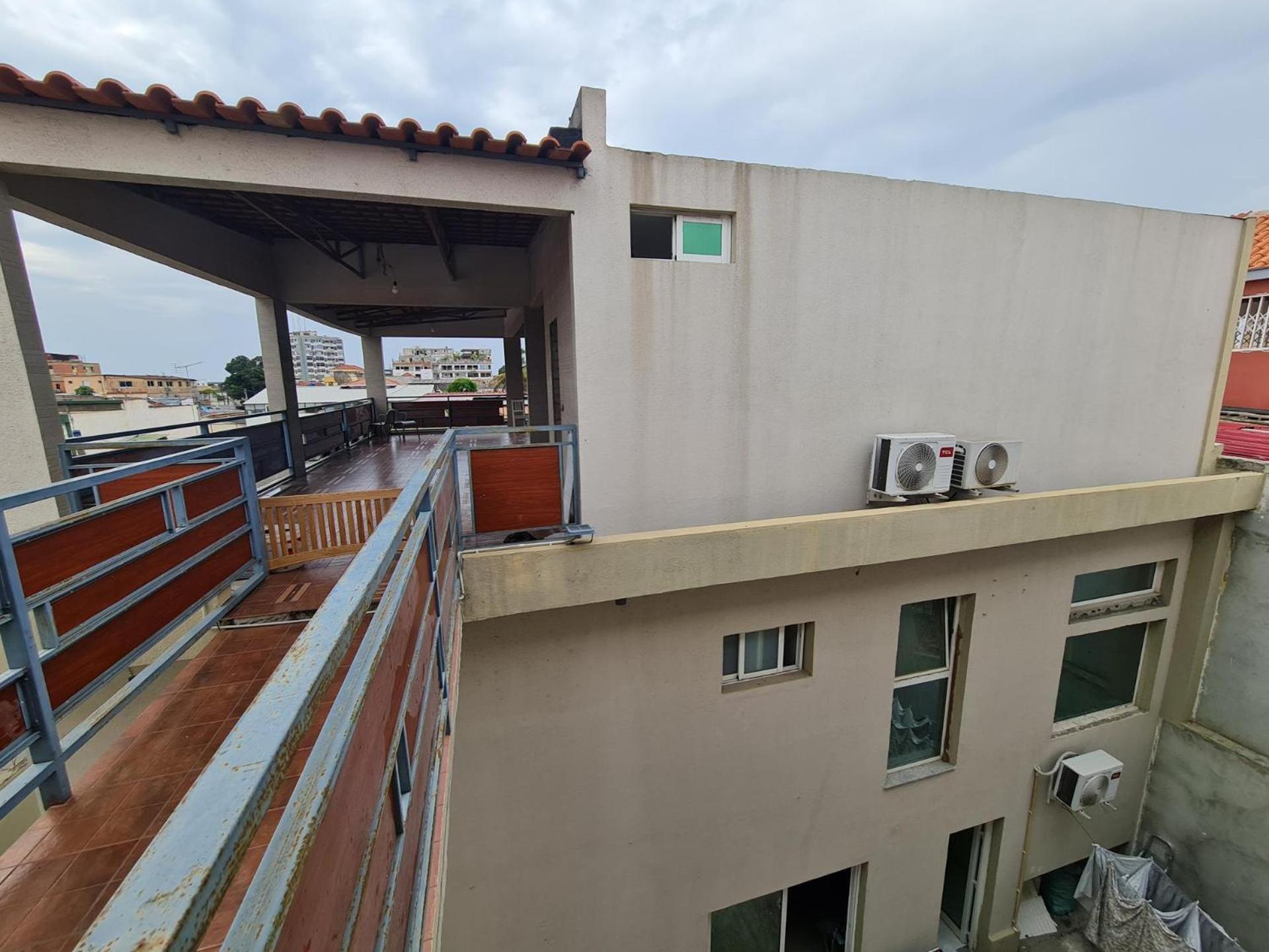 Lovely 1-Bed Apartment In Luanda Exterior foto